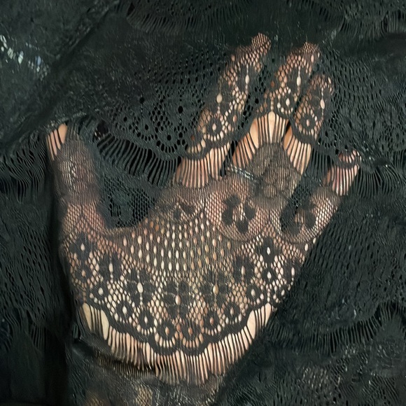 American Apparel black lace blouse - Picture 3 of 3